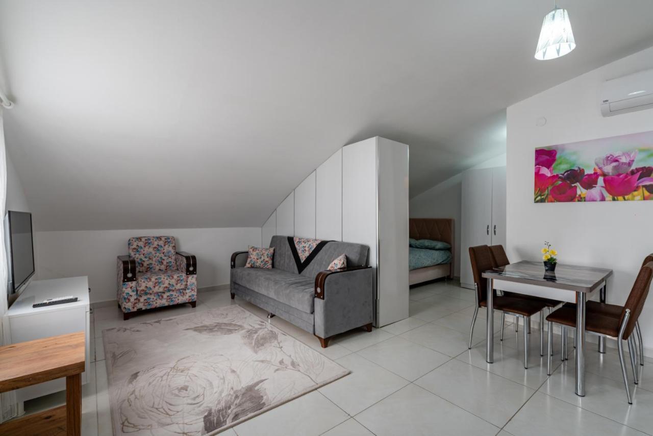 Sare Suites Downtown Antalya Exterior foto